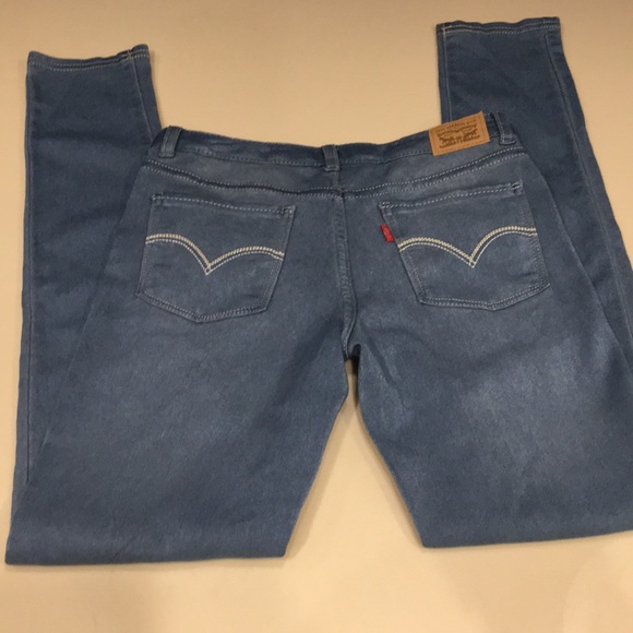 Levi Strauss skinny jean size 14 NWT - Picture 2 of 3